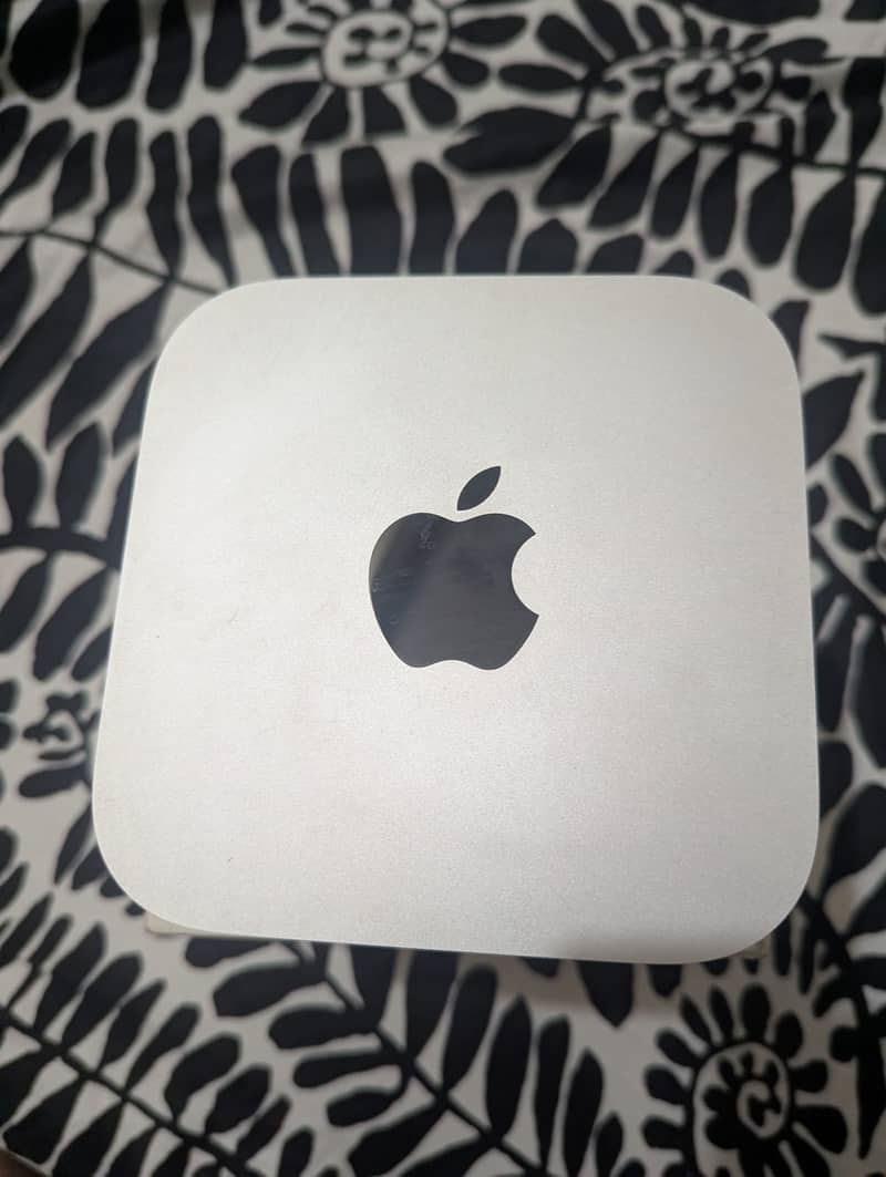 Apple mac mini m4 0