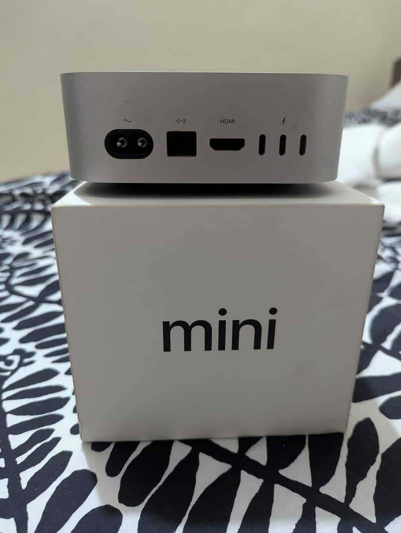 Apple mac mini m4 1
