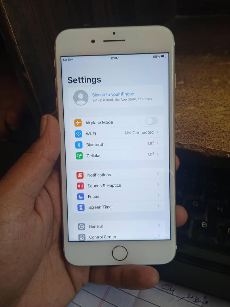 Apple iPhone 7 Plus 3