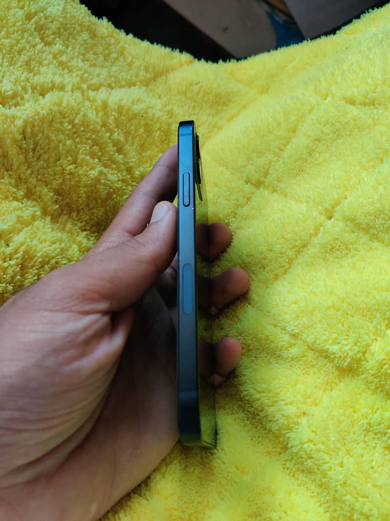 Iphone 12 2