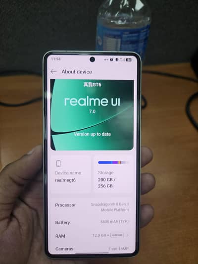 Realme GT 6 12+4 gb ram 256gb