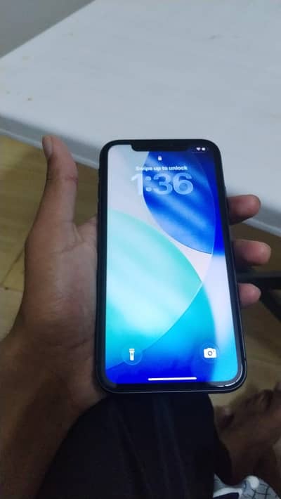 Apple iPhone 11 waterpack with box cable like new(EXCHANGE POSSIBLE)