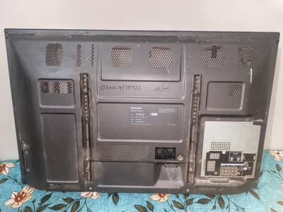 Panasonic LCD 43" with Android box