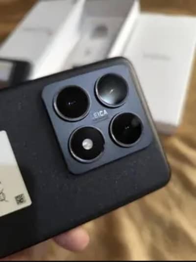 Xiaomi 14T Pro ( Flagship Device)