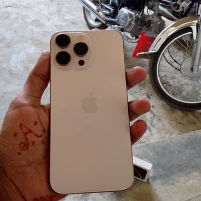 Apple iPhone 16 Pro Max