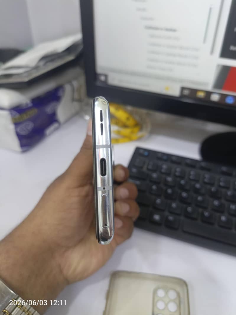 oneplus 8t 1