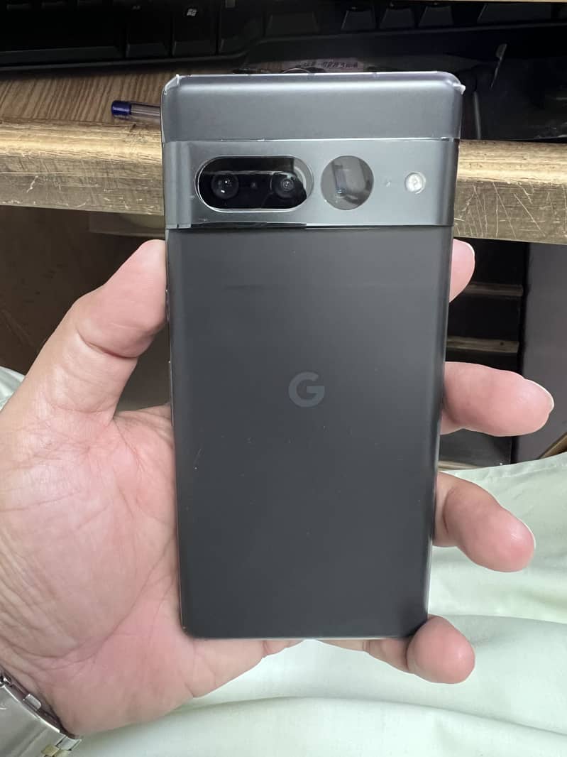 Google Pixel 7 Pro 4