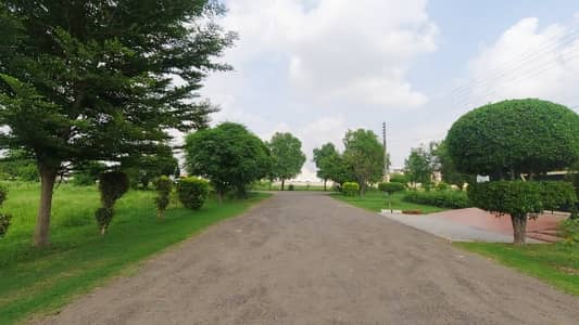 20 MARLA PLOT FOR SALE TARIQ GARDEN LAHORE