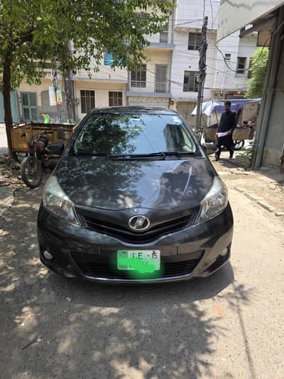 Toyota Vitz 2011