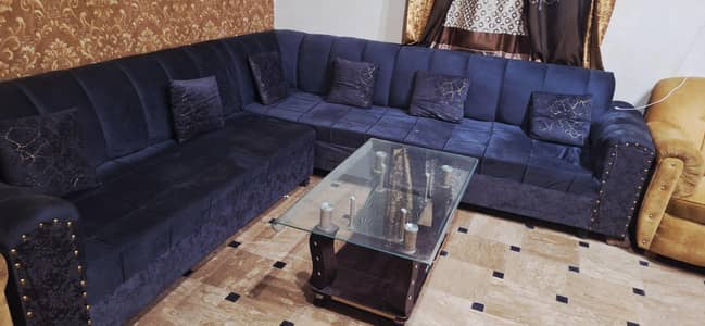 L shaped 7 seater Sofa with glass center table Urgent sell