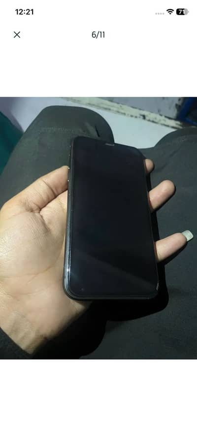 iPhone 11 87% betry 64gb
