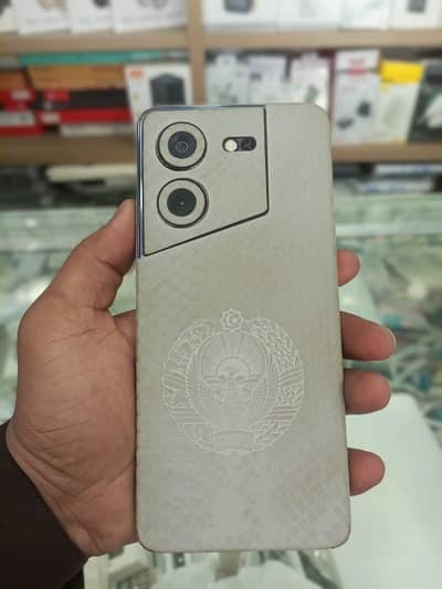 Tecno pova 5 pro 5g
