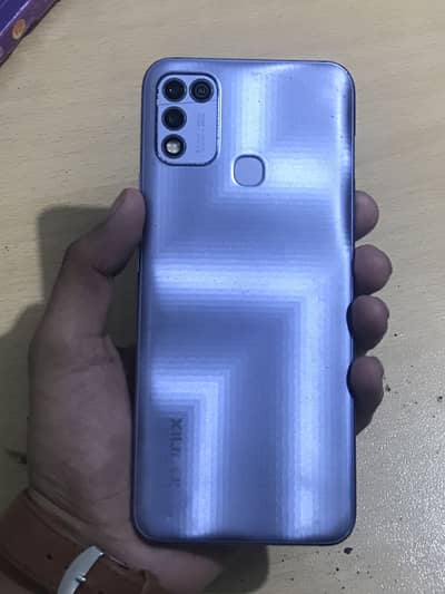 Infinix Hot 10 Play Fresh 9.8/10 Condition Price ma kami ho sakti ha