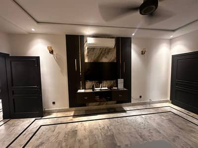 40 MARLA SLIGHTLY USED DOUBLE STOREY WITH BASEMENT HOUSE FOR SALE IN UET HOUSING SOCIETY COLLEGE ROAD LAHORE
