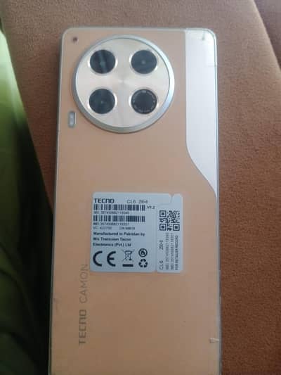 Tecno CAMON 30