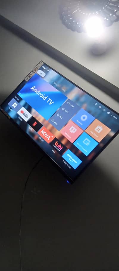 Samsung smart LED 32 Inches