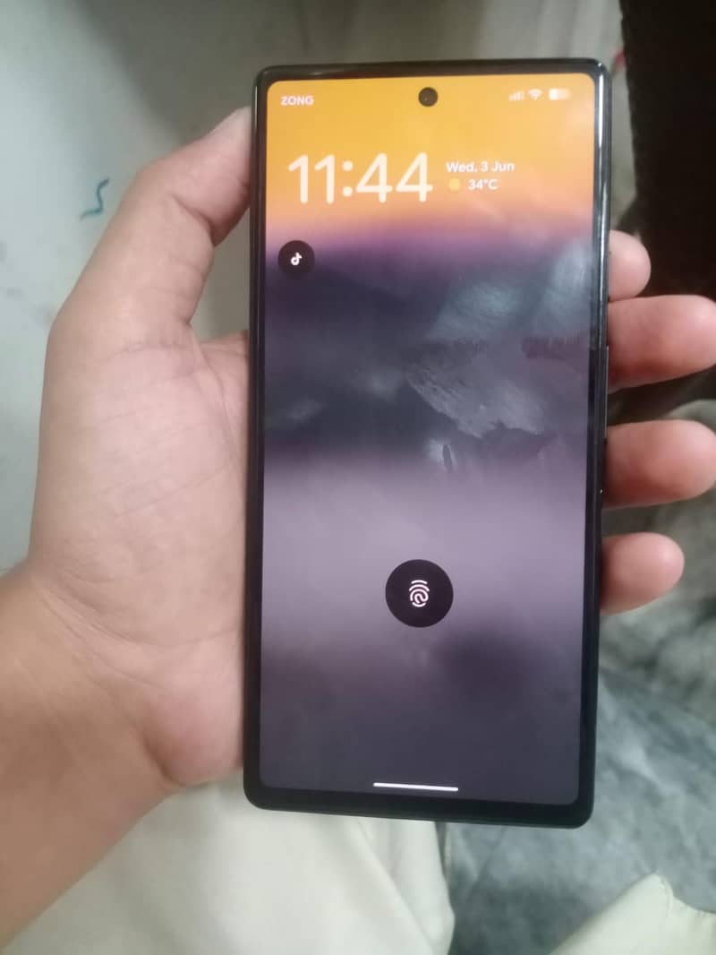 Google Pixel 6a 1