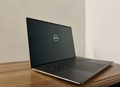 Dell XPS 15 9510 | i7-11Gen | 32GB RAM | 4GB RTX 3050Ti | 512GB SSD