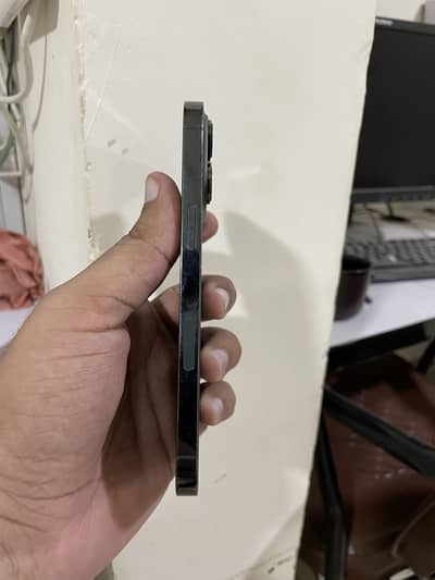 Apple iPhone 13 Pro