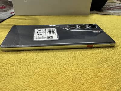 Tecno camon 40