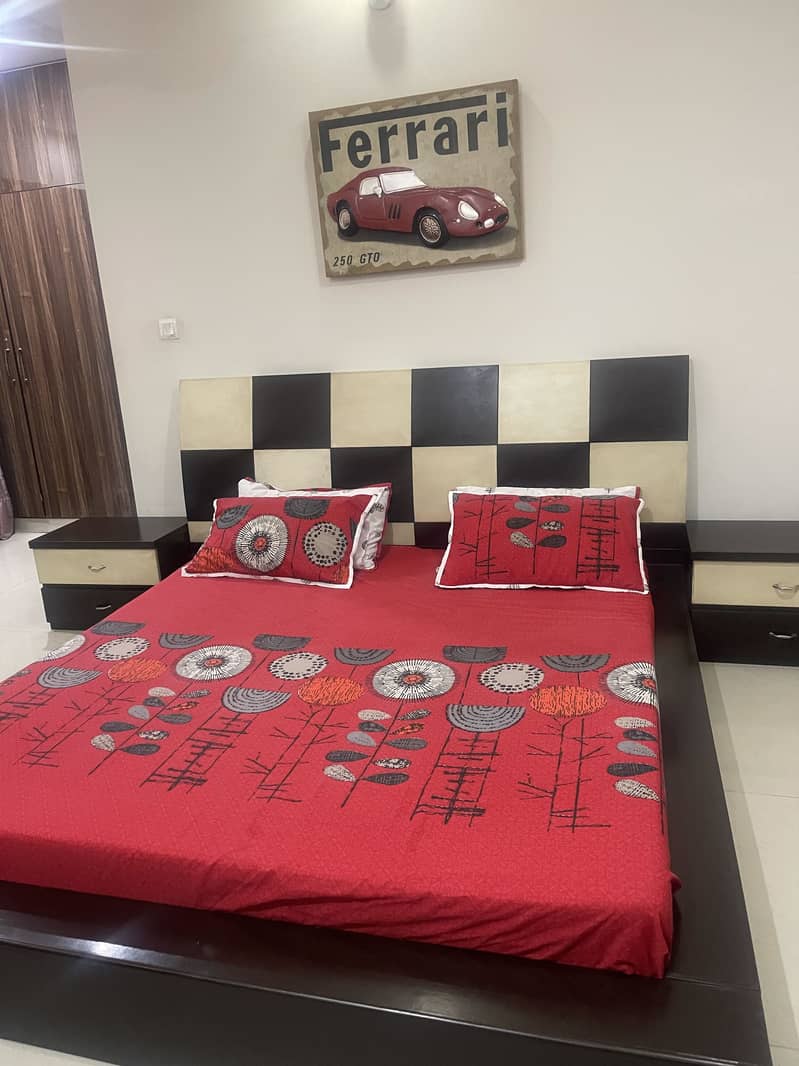 Bed set with dressing 0
