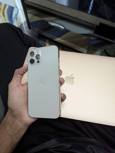 Iphone 12 pro max factory