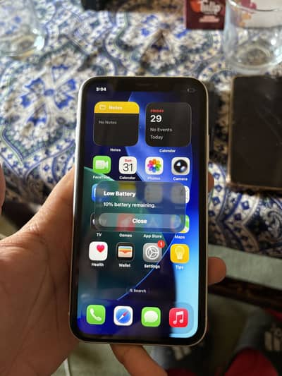 Apple iPhone 11
