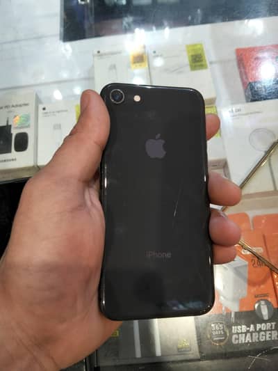 Apple iPhone 8