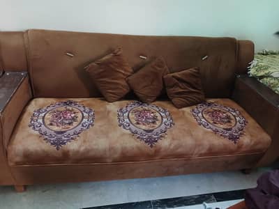 5 seater sofa for sell