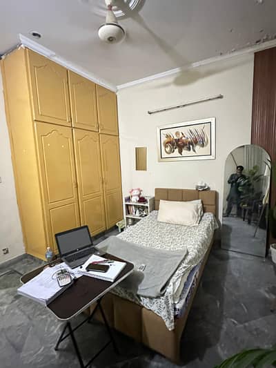 04 Marla Double Storey Full House Available For Rent (Sheraz Villaz)
