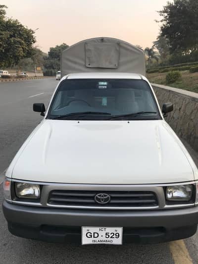 Toyota Hilux 2005