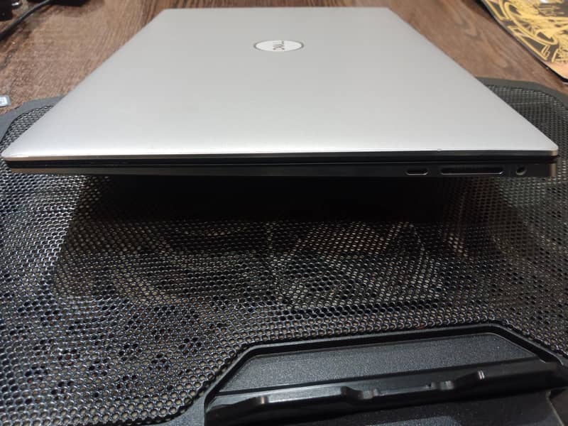 Dell core i7 11th generation 9