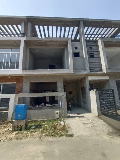 3 MARLA PLATINUM HOUSE FOR SALE  GREY STRUCTURE