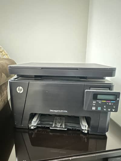 HP COLOUR LASER JET PRO