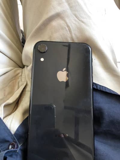 Apple iPhone XR