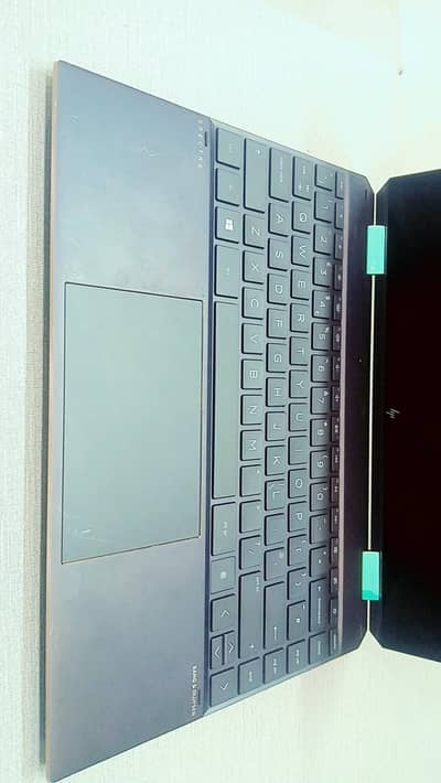 HP Spectre Diamond cut