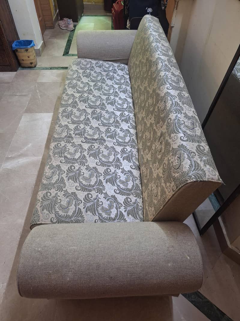 Used Sofa bed 0