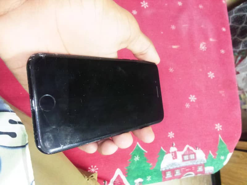 Apple iPhone 7 2