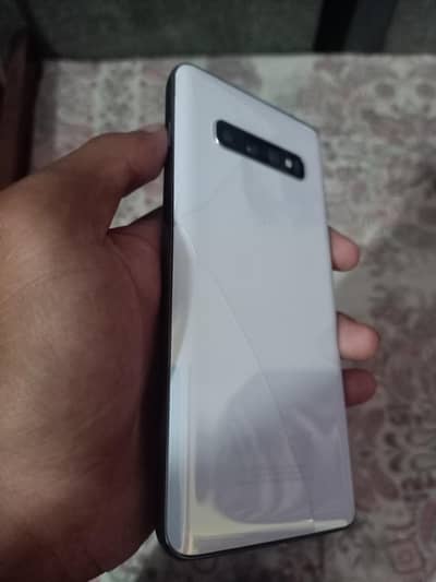 Samsung Mobile S10 Plus urgent sale