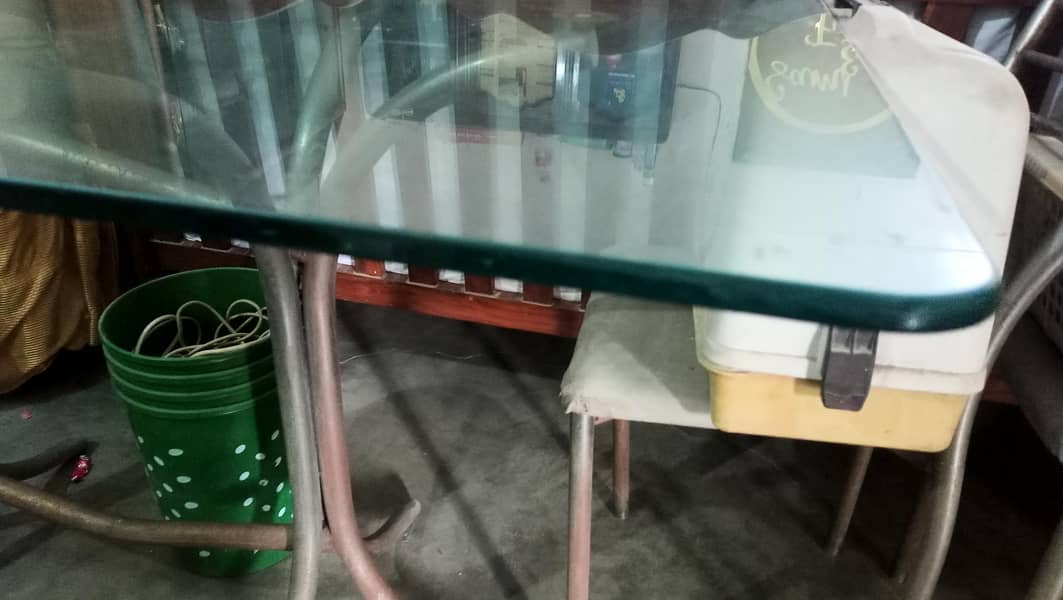 Glass dining table 3