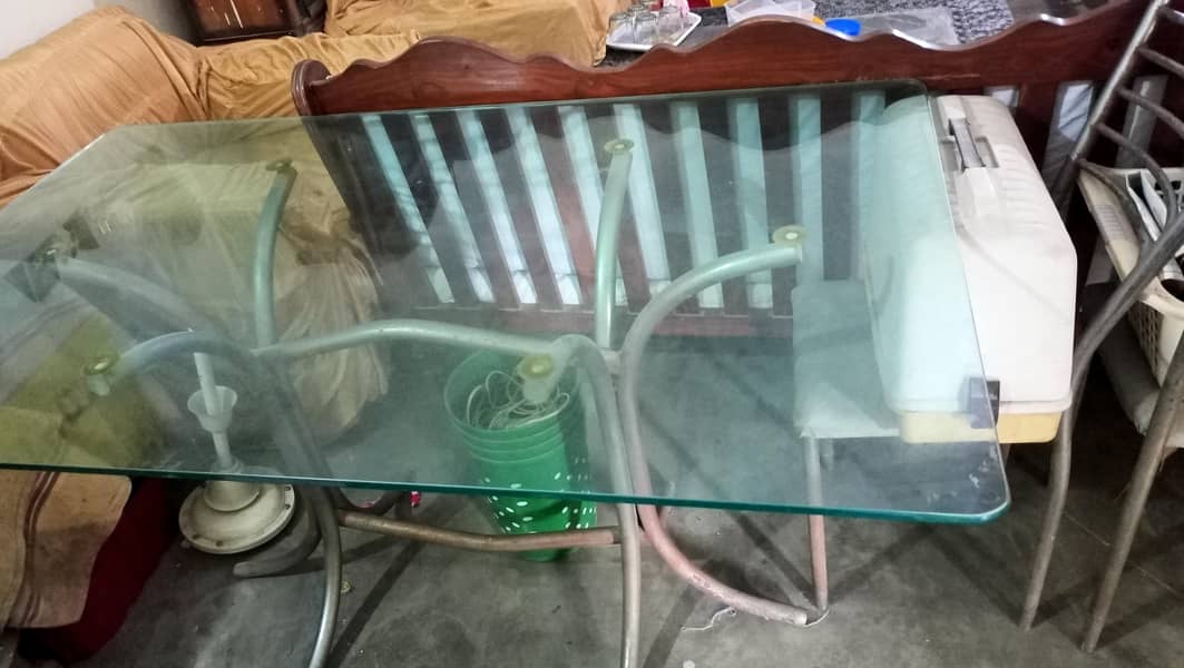 Glass dining table 4