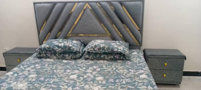 king size bed two side table dressing table