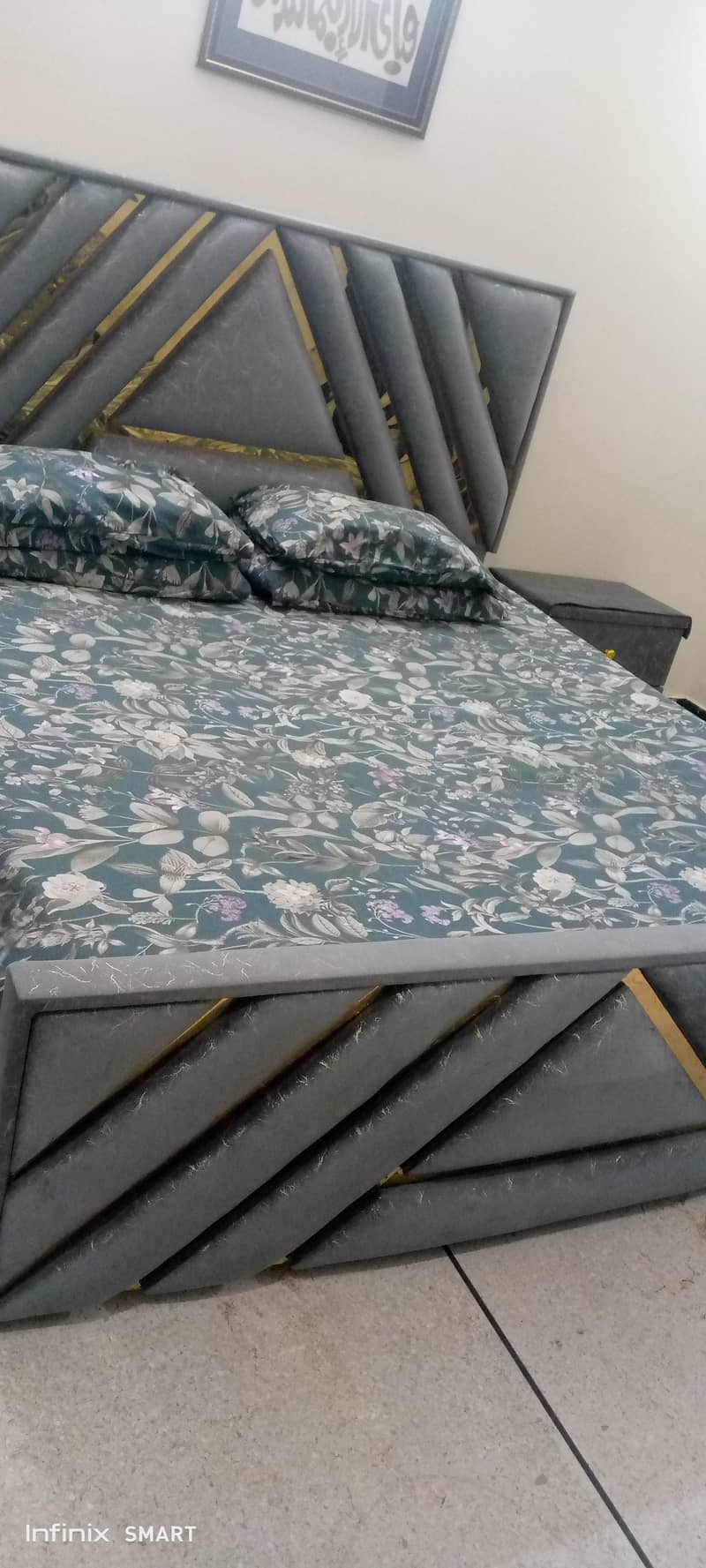 king size bed two side table dressing table 6