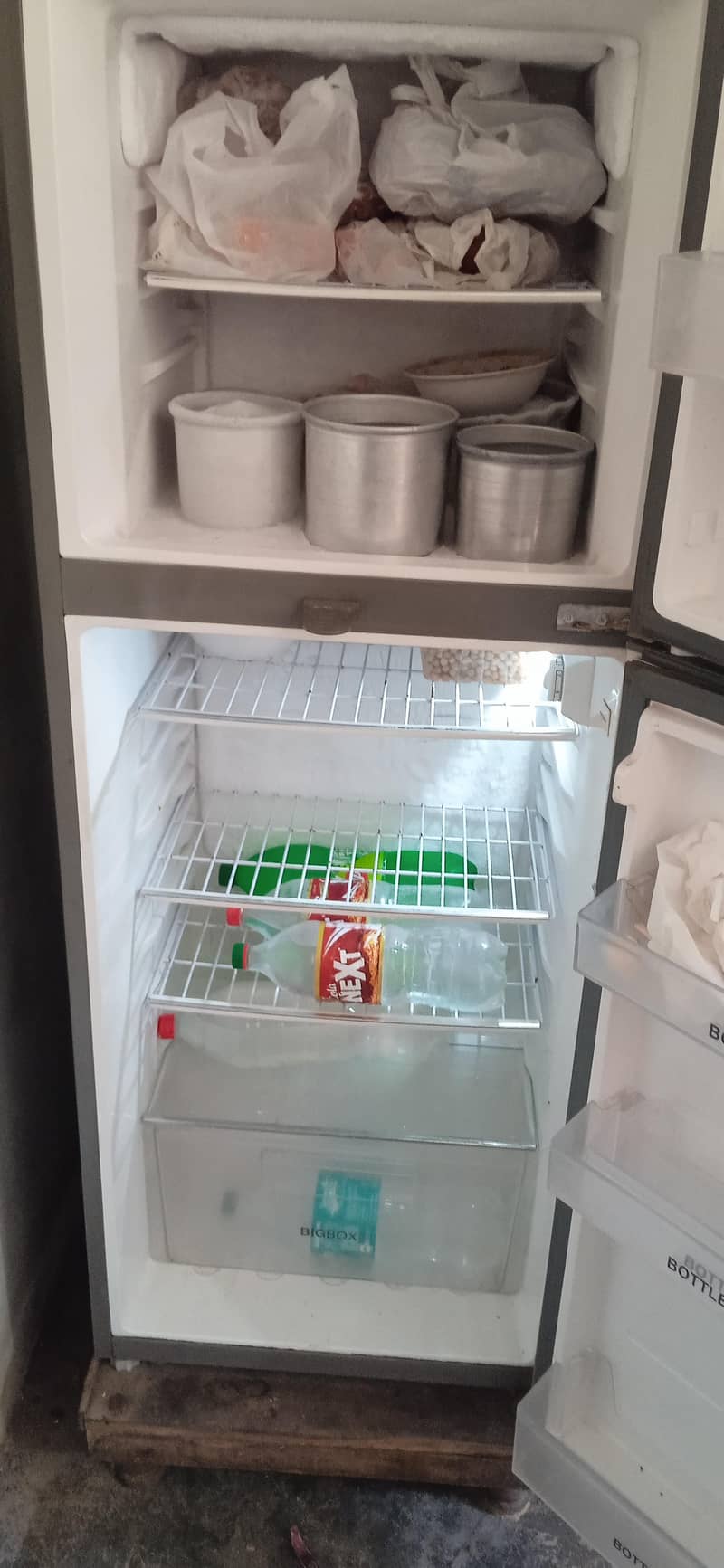 Refrigerator 3