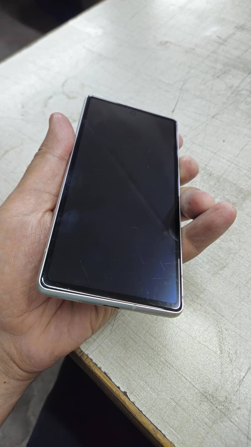Google Pixel 7a 2