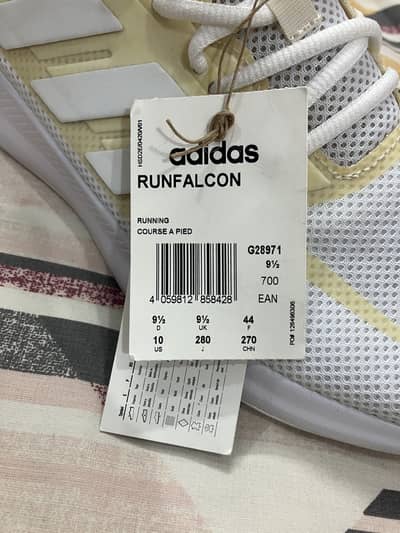 Adidas run falcon