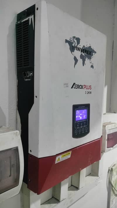 Inverex Aerox Plus 3.2KW