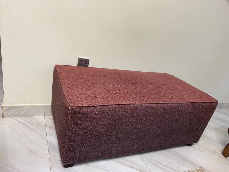 Sethi sofa 1