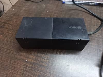 Xbox One Adapter (Very Good Condition)