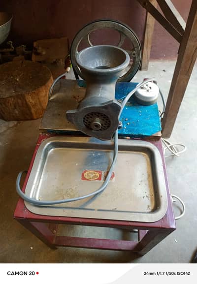 Heavy Duty Qeema Machine (Electric) – Working Condition